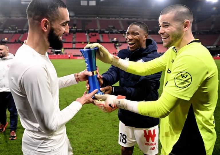 نبيل بن طالب نجم ليل الفرنسي