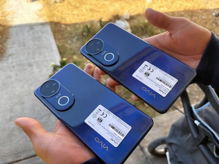 هاتف فيفو Vivo V50
