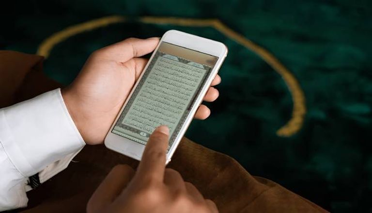 حكم الاعتماد على الهواتف الذكية في تحديد مواقيت الصلاة حكم الاعتماد على الهواتف الذكية في تحديد مواقيت الصلاة