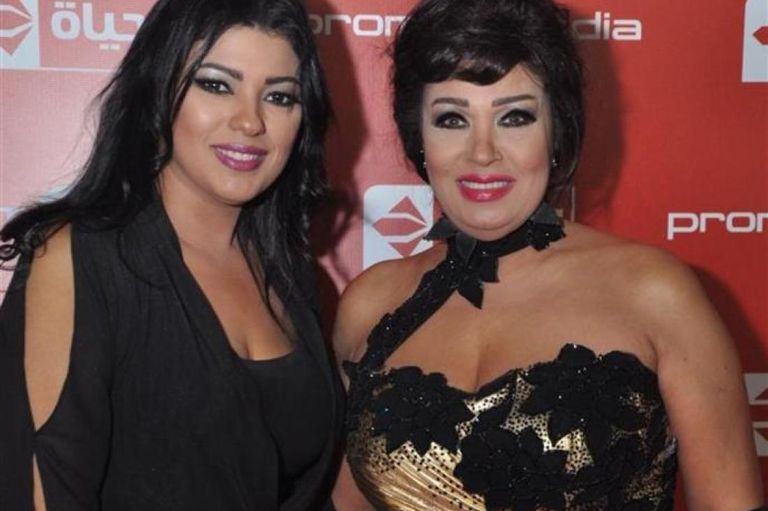 فيفي عبده وعزة مجاهد