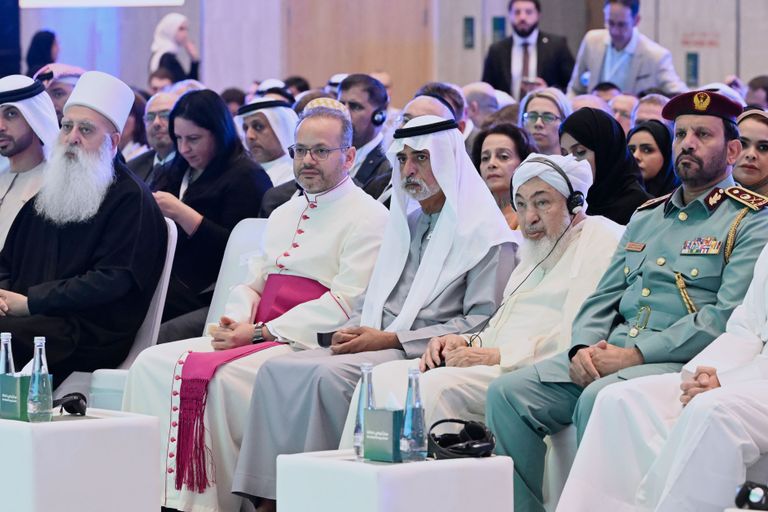 الشيخ نهيان بن مبارك آل نهيان والعلامة عبدالله بن بيّه