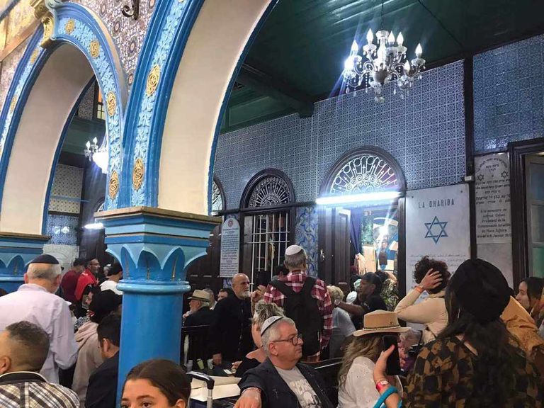 صورة لجامع بجزيرة جربة التونسية