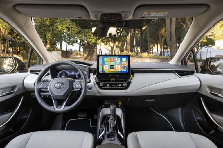 تويوتا كورولا 2025