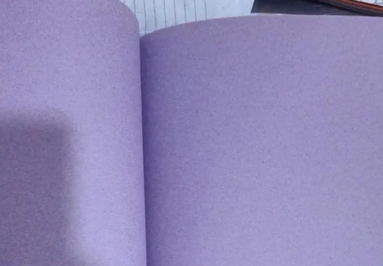 أوراق مشبعة بالمخدرات