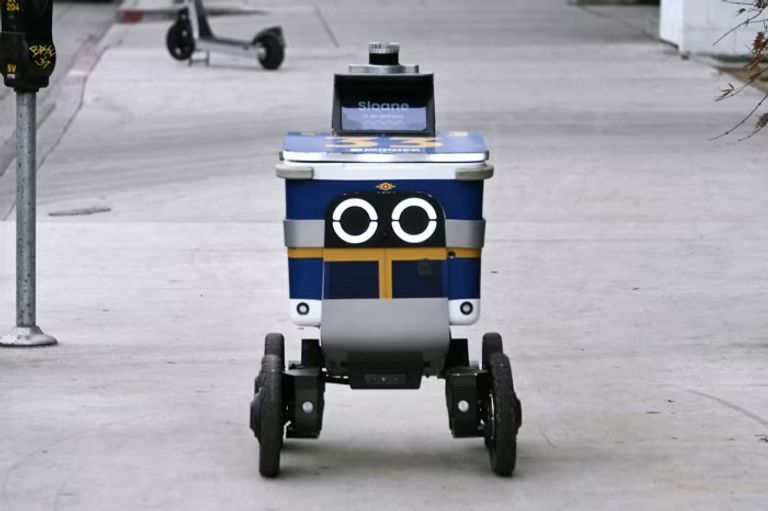 روبوتات أمازون