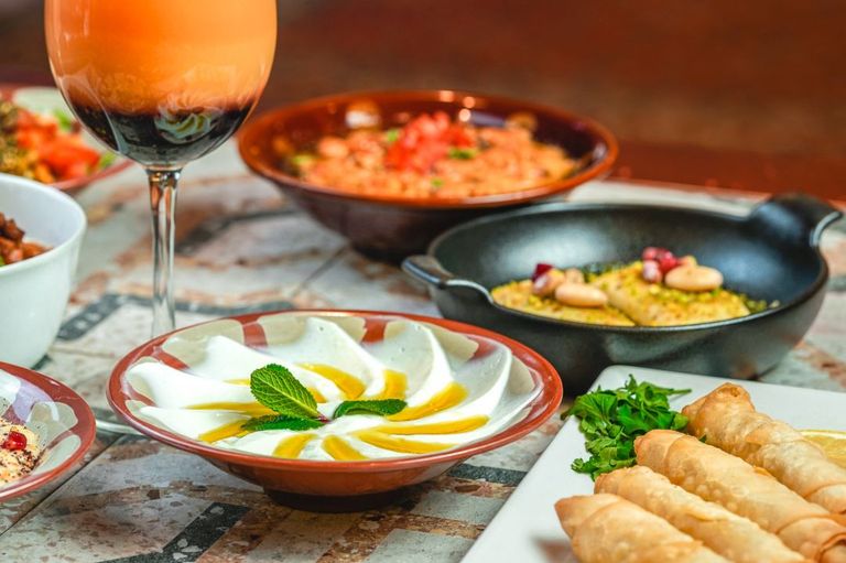 دراسة تكشف تأثير صيام شهر رمضان على الأنماط الغذائية