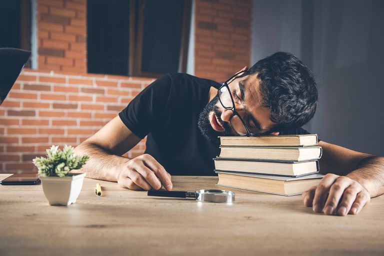 فترة الصباح بعد صلاة الفجر مثالية للدراسة خلال شهر رمضان