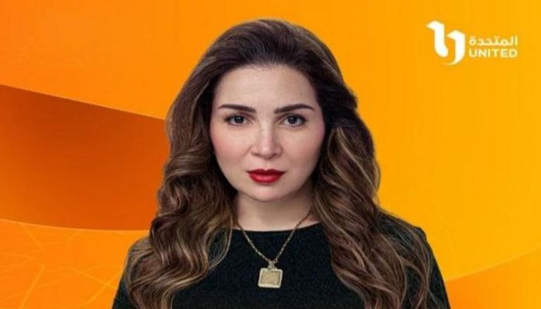 الفنانة مي عز الدين