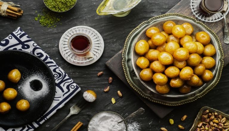 طريقة إعداد لقمة القاضي والزلابية طريقة إعداد لقمة القاضي والزلابية