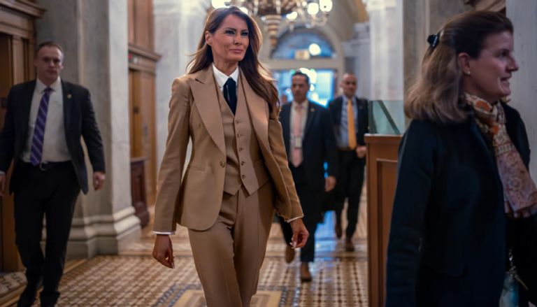 ميلانيا ترامب تدعم قانون "إحذف الصورة" ميلانيا ترامب تدعم مشروع قانون «احذف الصورة»