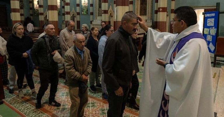 تختلف تقاليد الصوم الكبير بين الكنائس