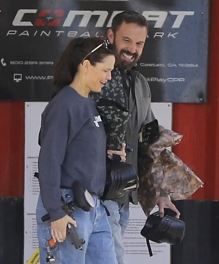 بن أفليك وزوجته السابقة جينيفر غارنر