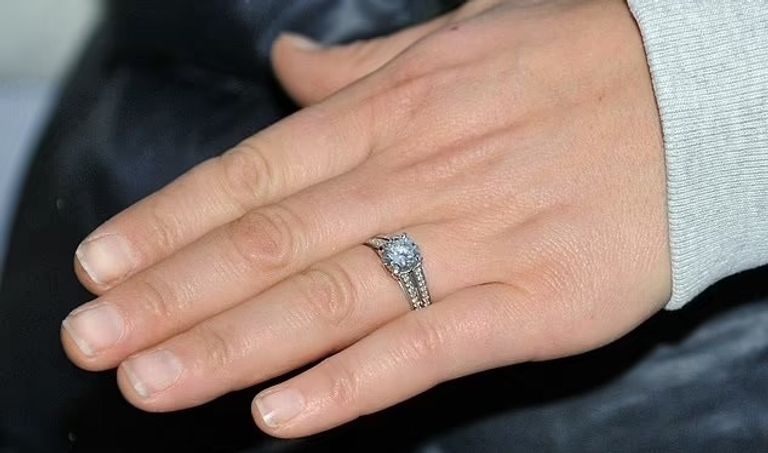 خواتم الخطوبة الملكية