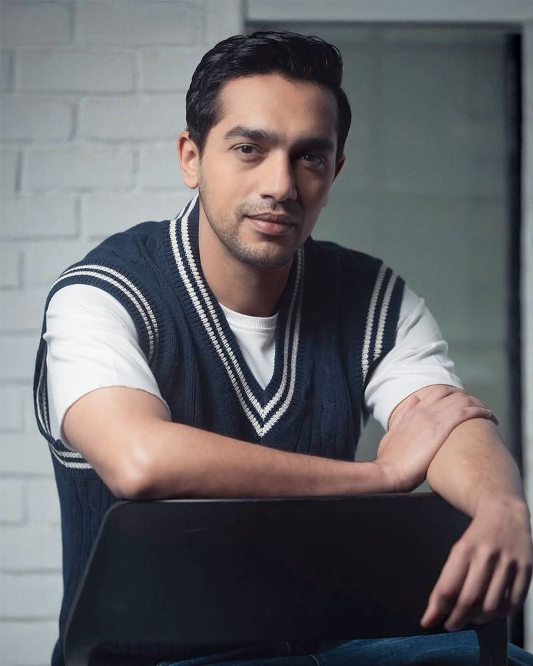 أحمد والي يكشف كواليس مسلسل إقامة جبرية أحمد والي يكشف كواليس مسلسل إقامة جبرية