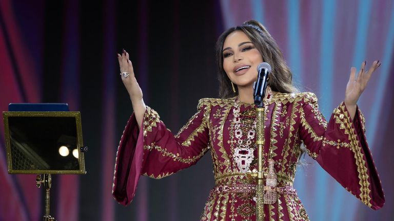 الفنانة أحلام