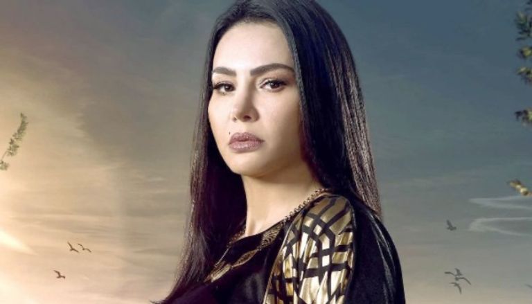 دينا فؤاد مع إنجي علي