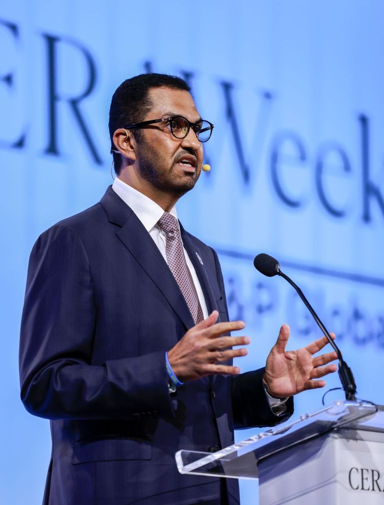 الدكتور سلطان أحمد الجابر