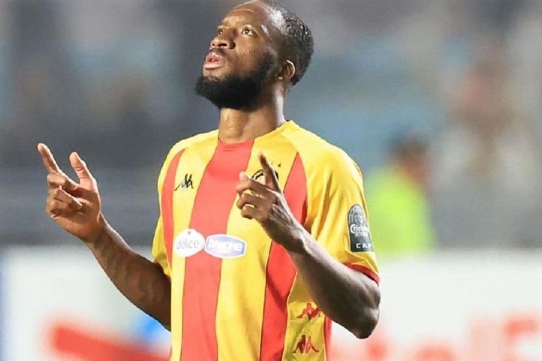 روجيه أهولو