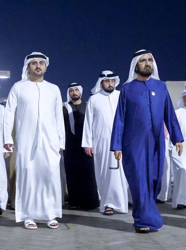 الشيخ محمد بن راشد آل مكتوم يستقبل المهنئين