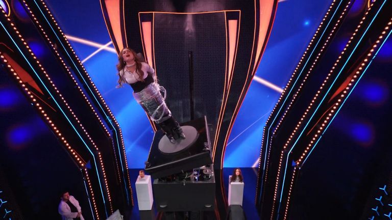 نور إيهاب من برنامج رامز إيلون مصر