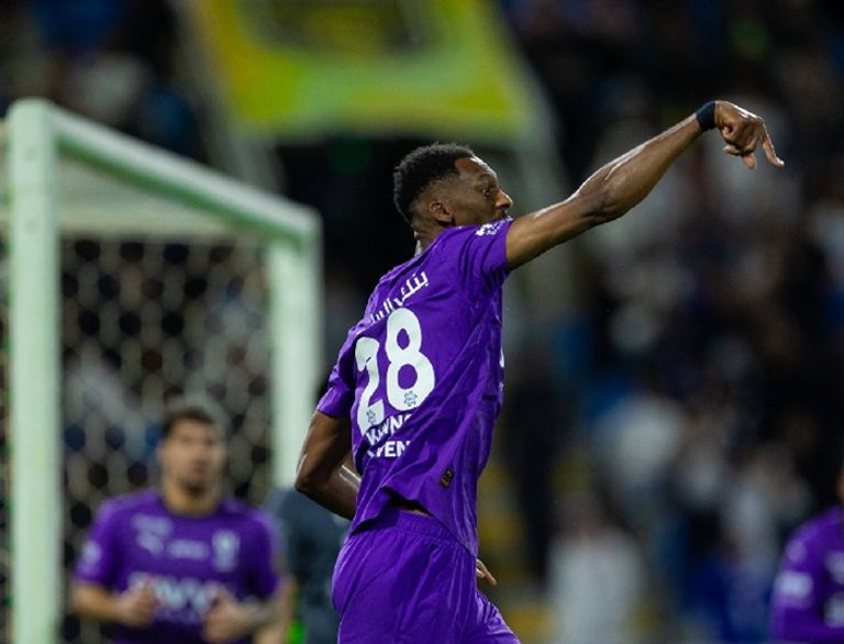 الهلال السعودي فريق النصر