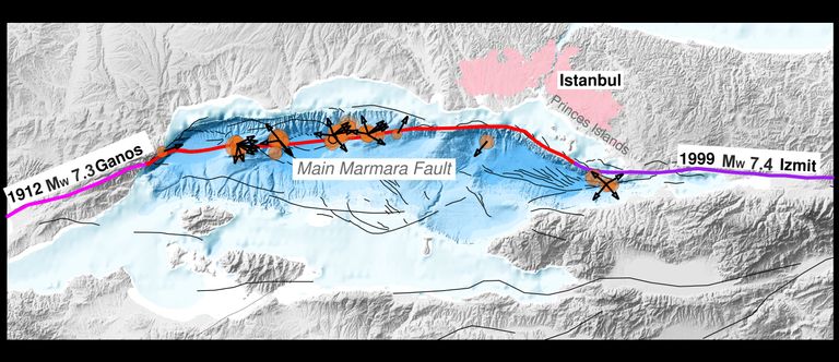 توصية باتخاذ إجراءات لتعزيز استعدادات إسطنبول لزلزال 