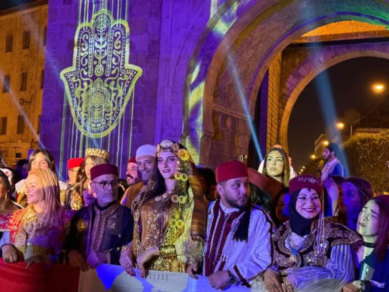 صورة من "الخرجة" التونسية