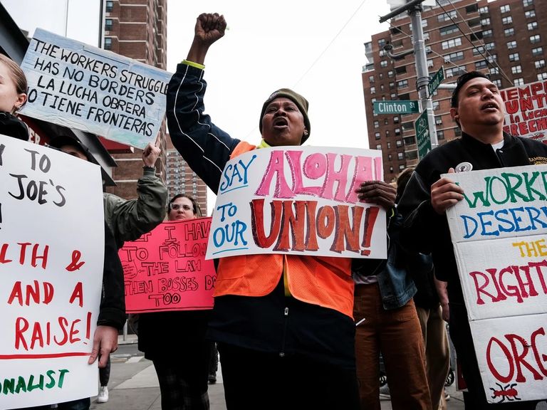 شركات أيدت ترامب في مواجهة المناخ