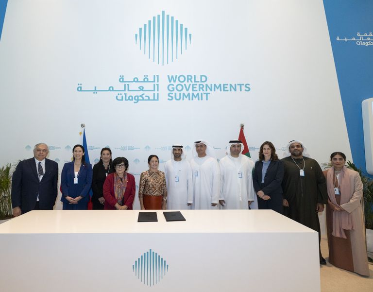 الشيخ زايد بن سلطان آل نهيان