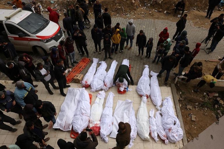 أطفال غزة يعانون في الحرب