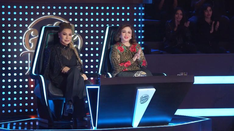 إلهام شاهين مع رامز جلال