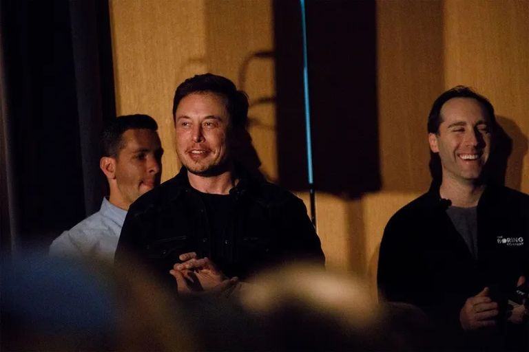 ماسك وديفيس إيلون ماسك وستيف ديفيس