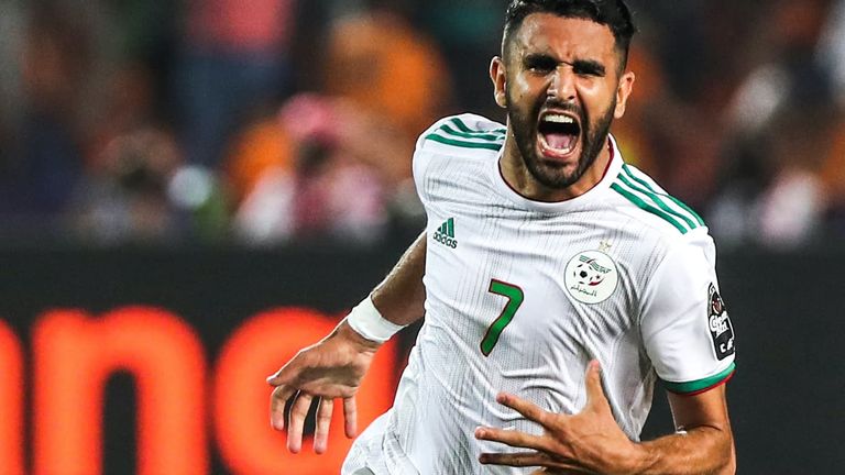 رياض محرز رياض محرز نجم منتخب الجزائر