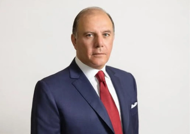 ما هي مسيرة كريم سعيد.. حاكم مصرف لبنان المرتقب مصرف لبنان