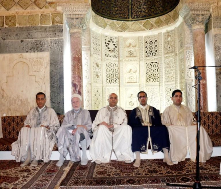  جامع عقبة بن نافع 