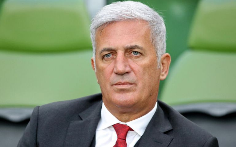 فلاديمير بيتكوفيتش فلاديمير بيتكوفيتش مدرب منتخب الجزائر