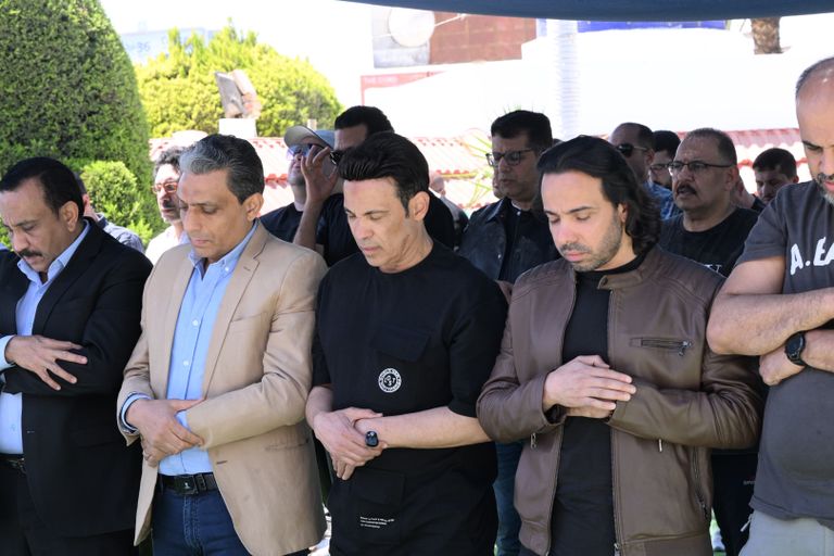 جنازة زوجة نضال الشافعي