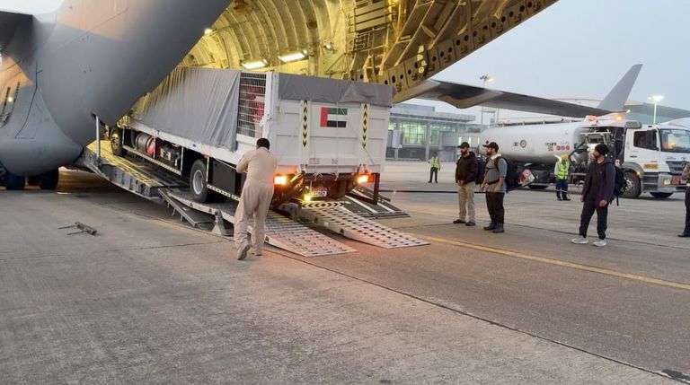 فريق الإمارات للبحث والإنقاذ يواصل تقديم الدعم الإنساني في ميانمار