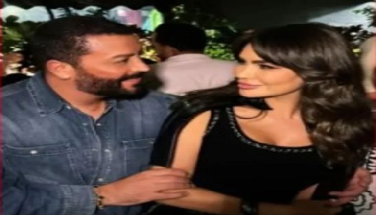 زهير مراد يعلن ارتباطه بمصممة المجوهرات المغربية مريم الأبيض زهير مراد يعلن ارتباطه بمصممة المجوهرات المغربية مريم الأبيض