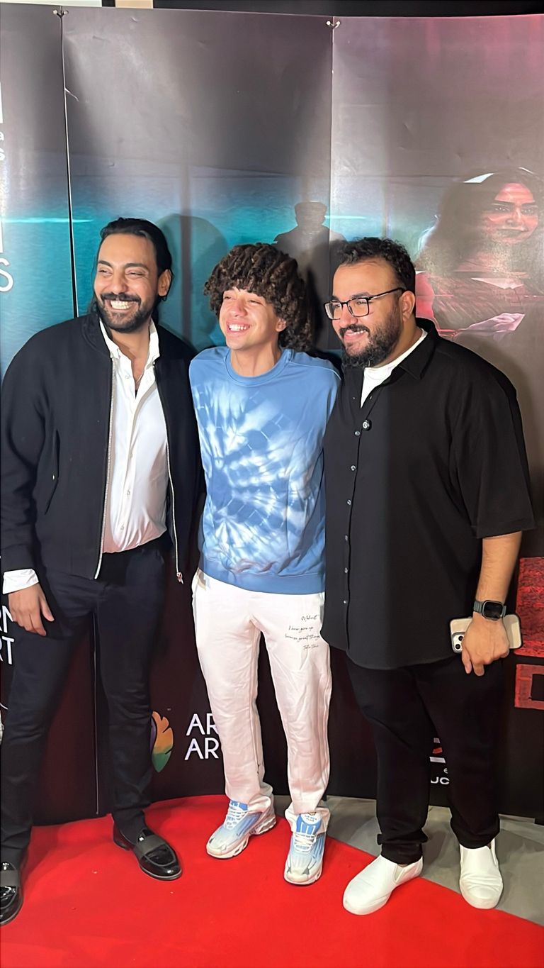 بالصور العرض الخاص لفيلم استنساخ