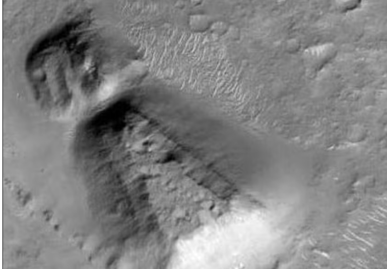 جورج هاس اعتمد في نظريته على تحليل صور مهام المريخ 