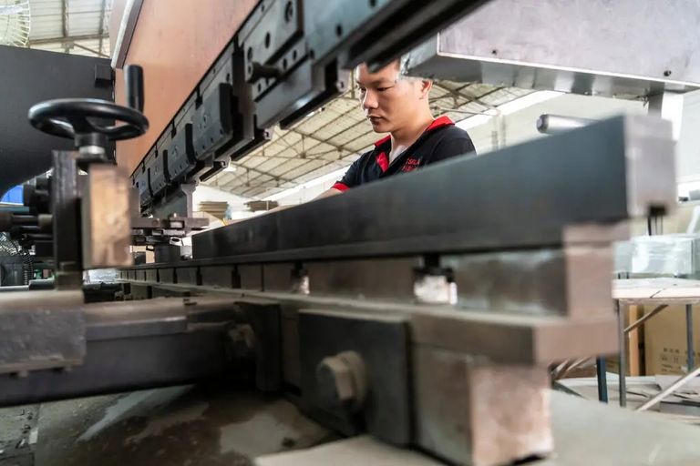 مصانع الملابس في الصين