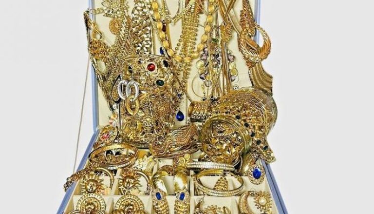 مشغولات ذهبية - أرشيفية 