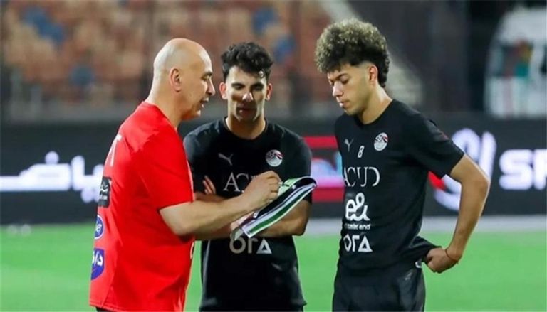 إمام عاشور وحسام حسن