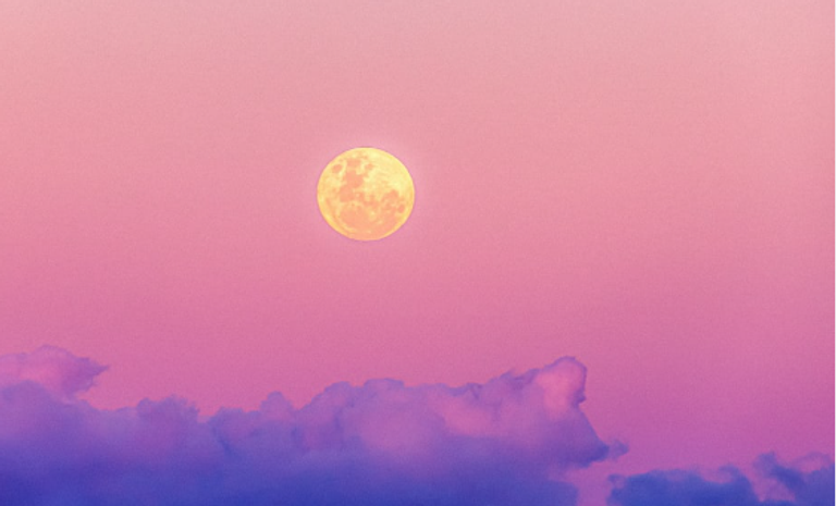 بدر أبريل هو الأصغر والأبعد والأكثر خفوتا هذا العام