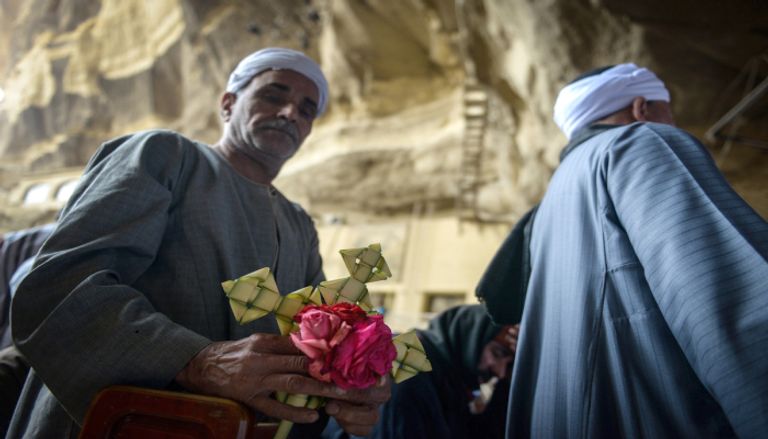 صور احتفالات أحد السعف 2025 في مصر صور احتفالات أحد السعف 2025 في مصر