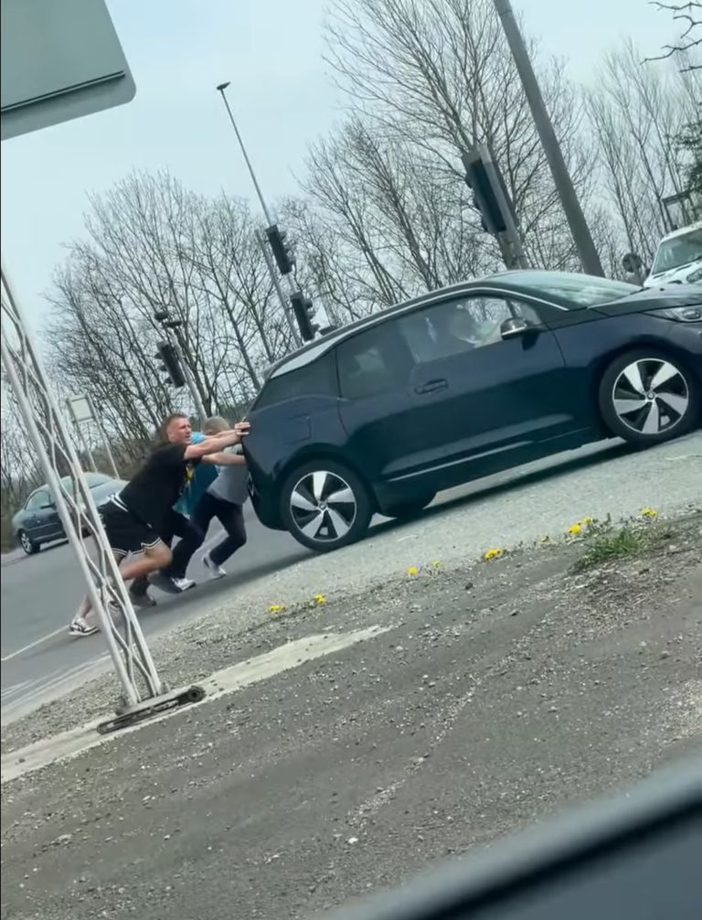 دان بيرن مدافع نيوكاسل يونايتد