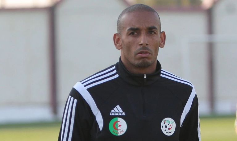 عز الدين دوخة عز الدين دوخة حارس المرمى الأسبق لمنتخب الجزائر