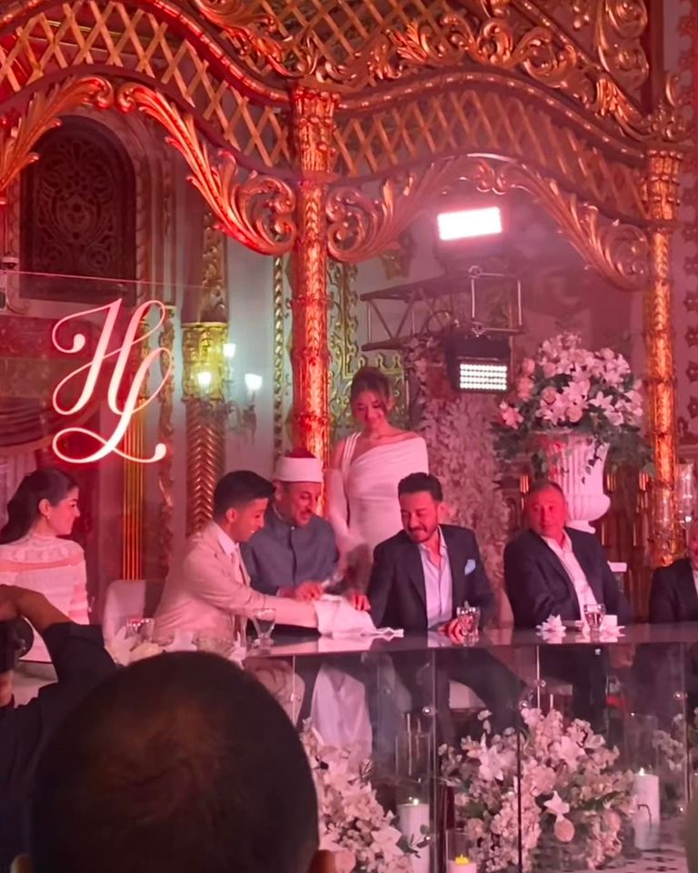 عقد قران ليلى أحمد زاهر وهشام جمال