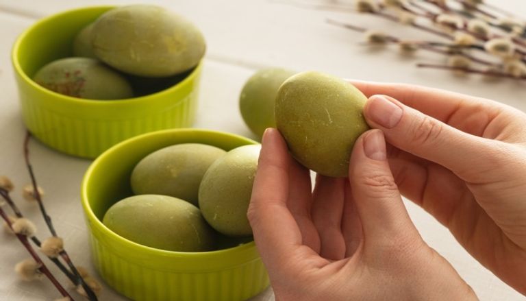 تلوين بيض شم النسيم تلوين بيض شم النسيم